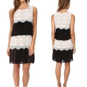 JESSICA Simpson Dress tiered lace shift  size 4